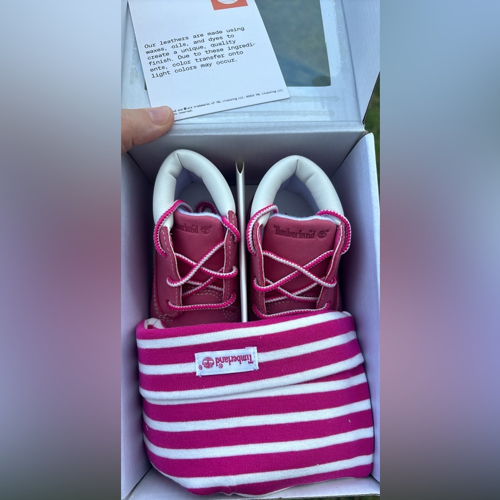 Timberland Kids Pink and White Booties with hat